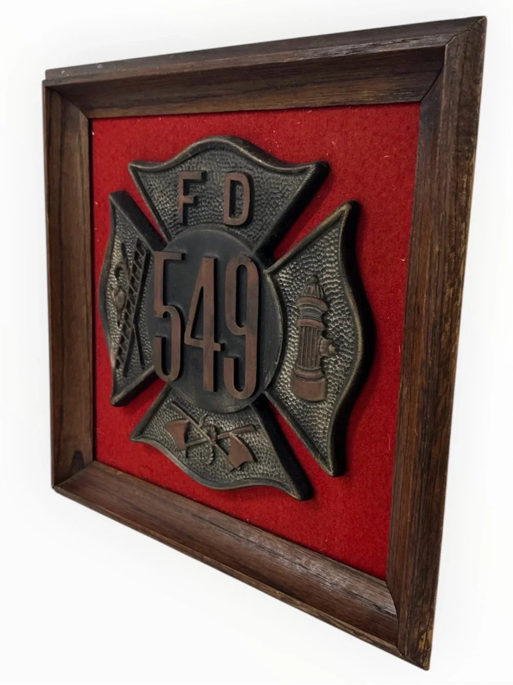 Vintage FD 549 Fire Department Maltese Cross Firefighter Wall Plaque 14.5”